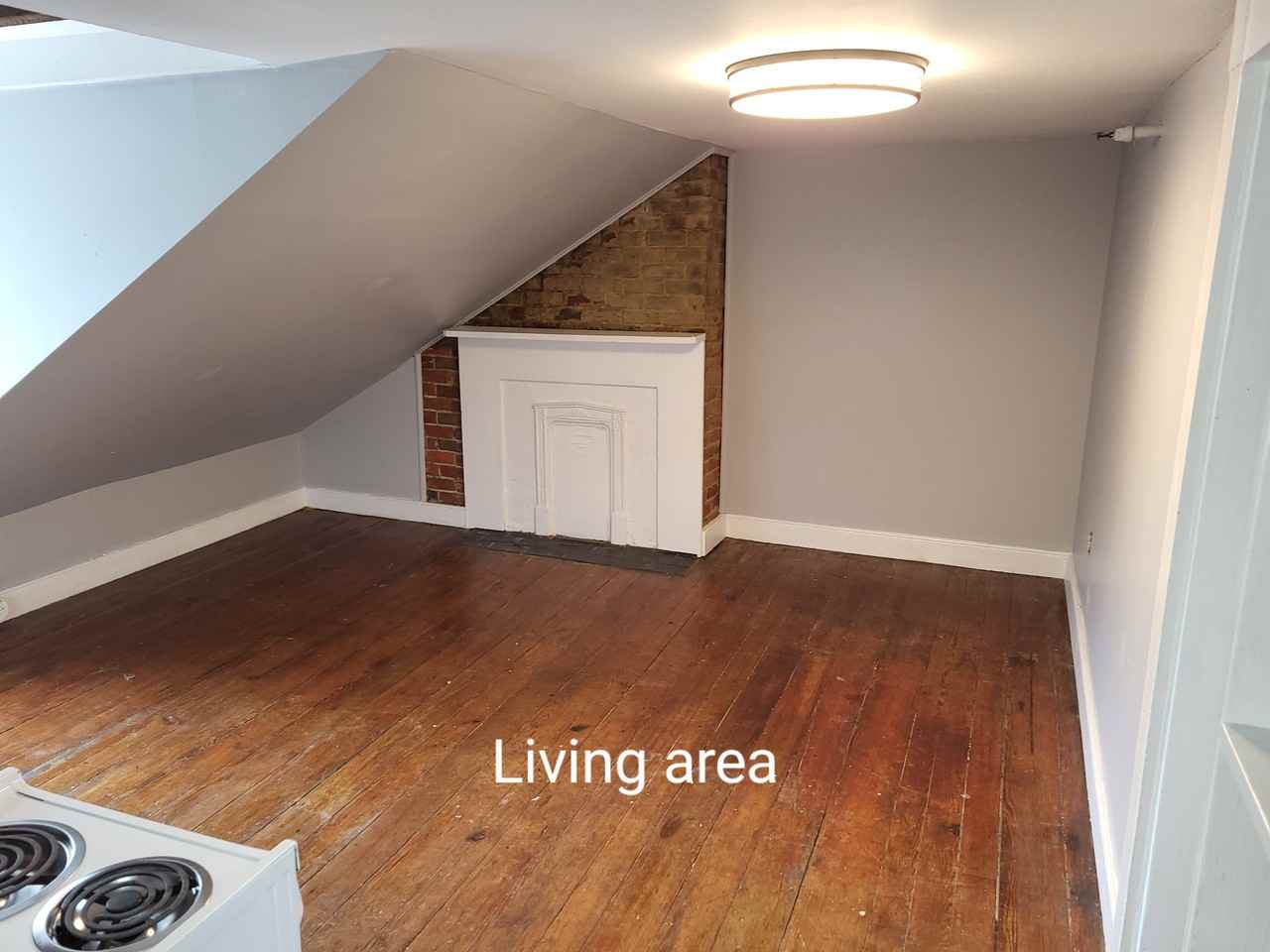 2216 E Broad St #3 - Photo 2 of 13