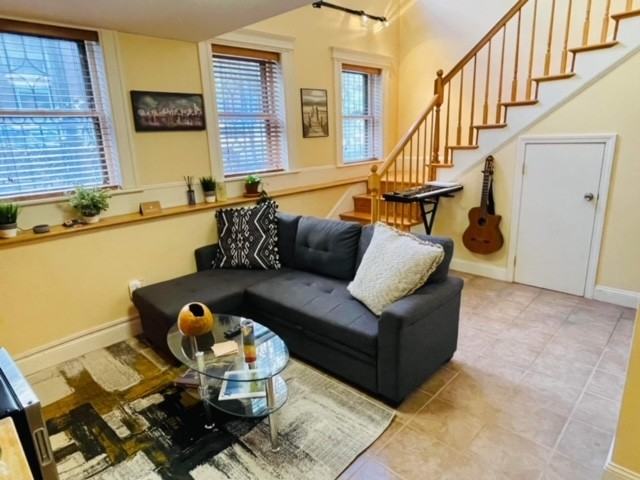 40 Revere St #2 - Photo 4 of 19