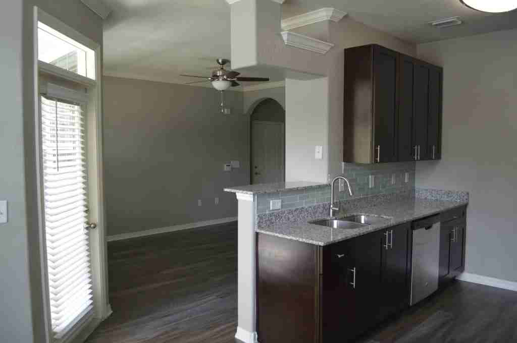 The Enclave - Photo 2 of 23