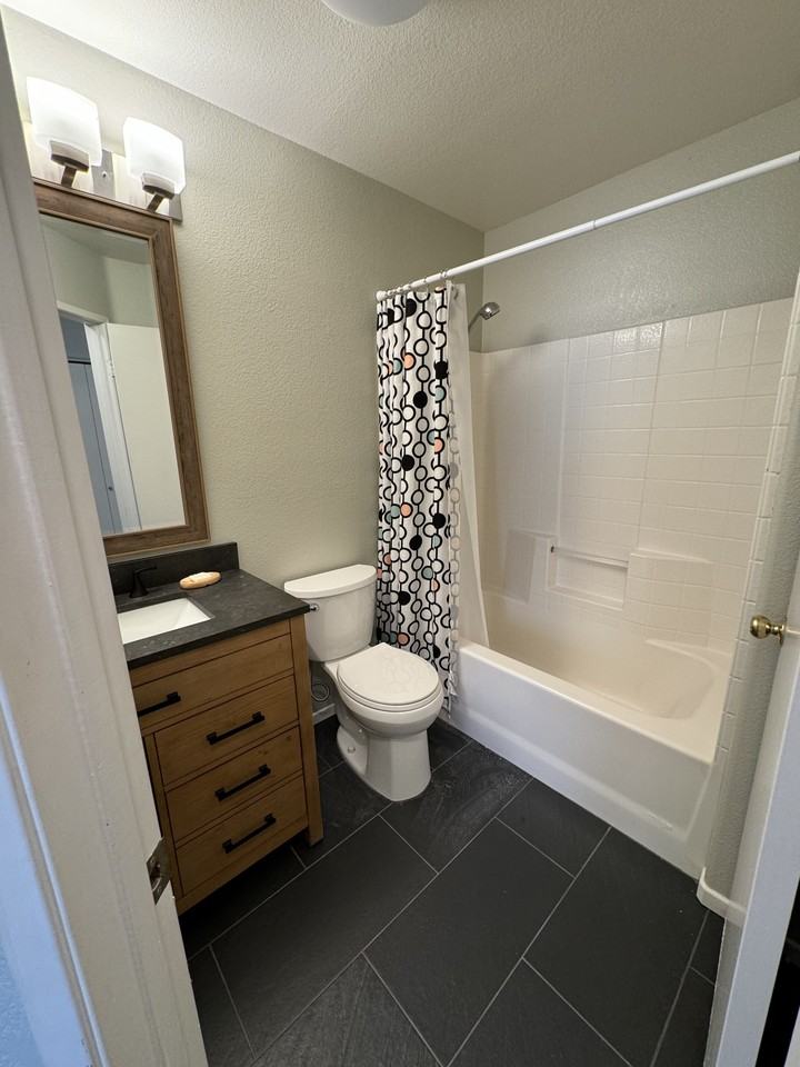 10288 Wateridge Cir #251 - Photo 2 of 4