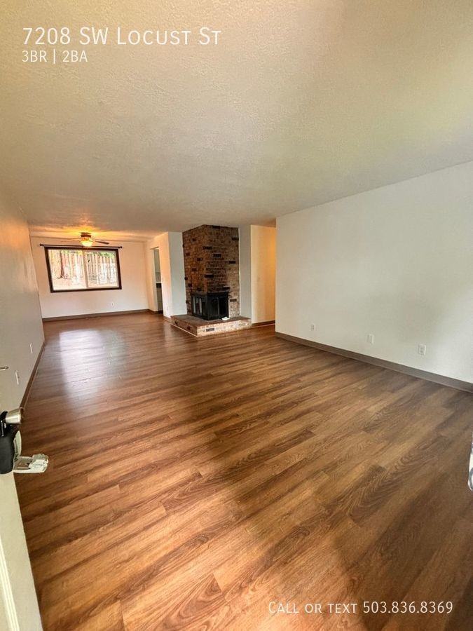 7208 Sw Locust St - Photo 2 of 21