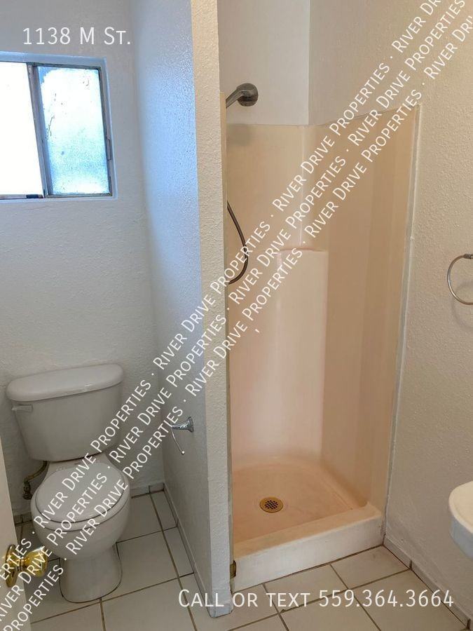 1138 M St - Photo 3 of 5