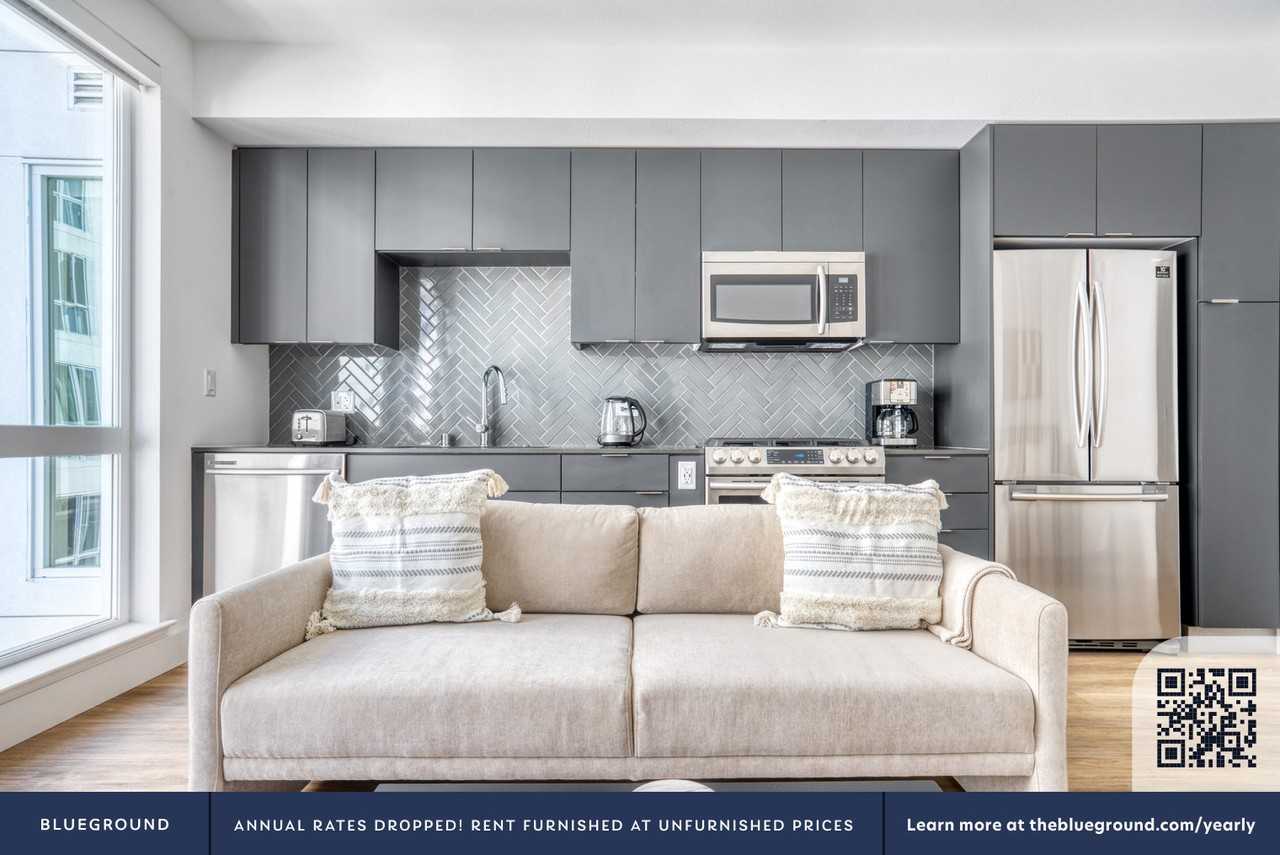 1889 Harrison Street - Photo 4 of 73