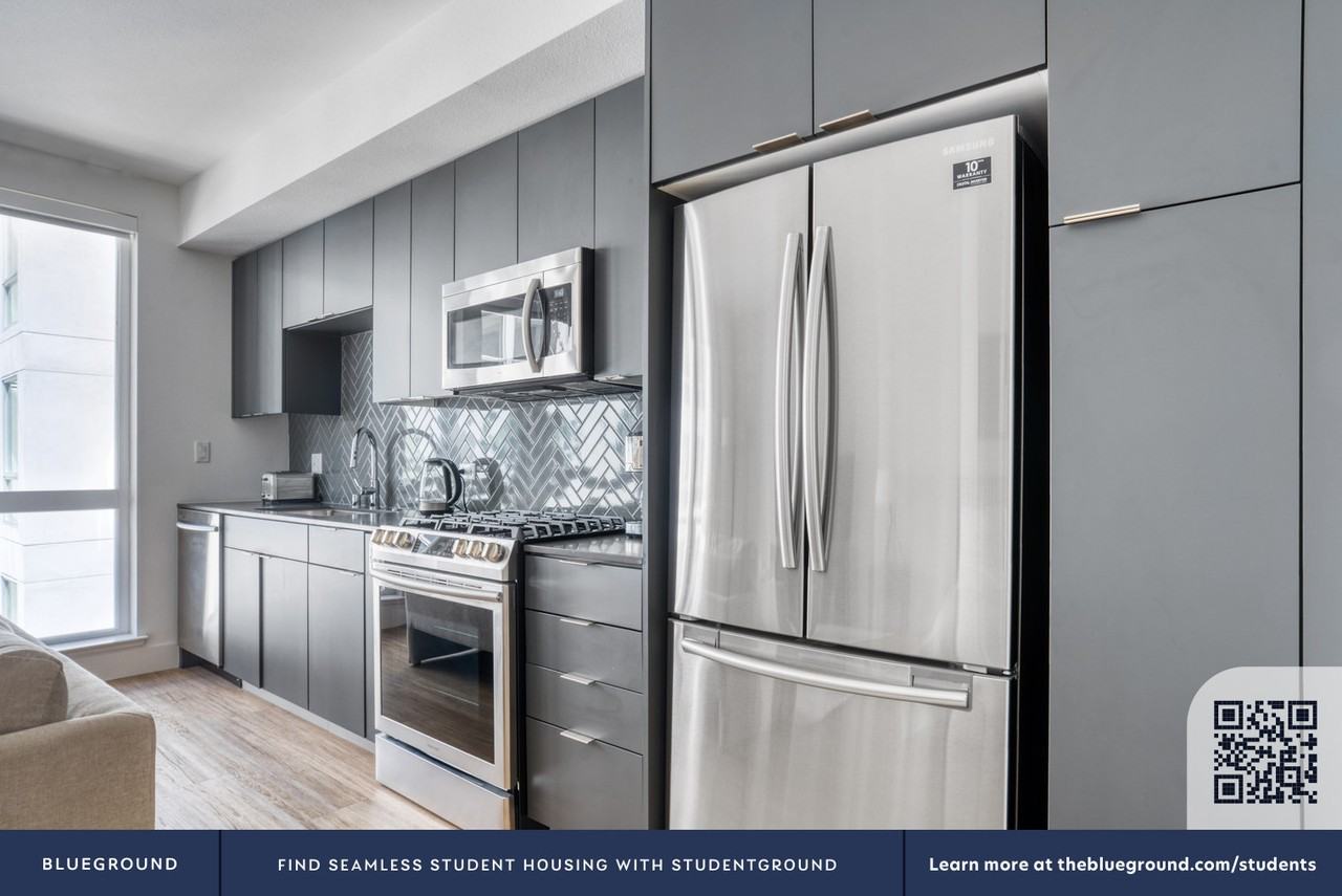 1889 Harrison Street - Photo 7 of 73