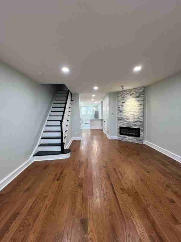 323 W Godfrey Ave - Photo 2 of 11