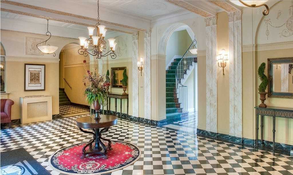 Kew Gardens - Photo 2 of 19