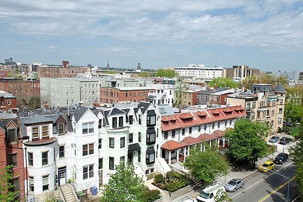 Castle Manor - Photo 2 of 11