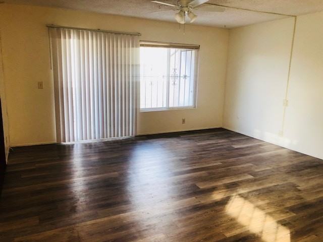 629 R Ave #30 - Photo 3 of 14