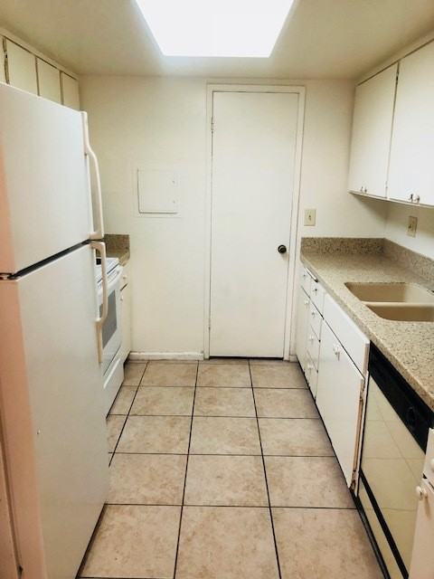 629 R Ave #30 - Photo 7 of 14