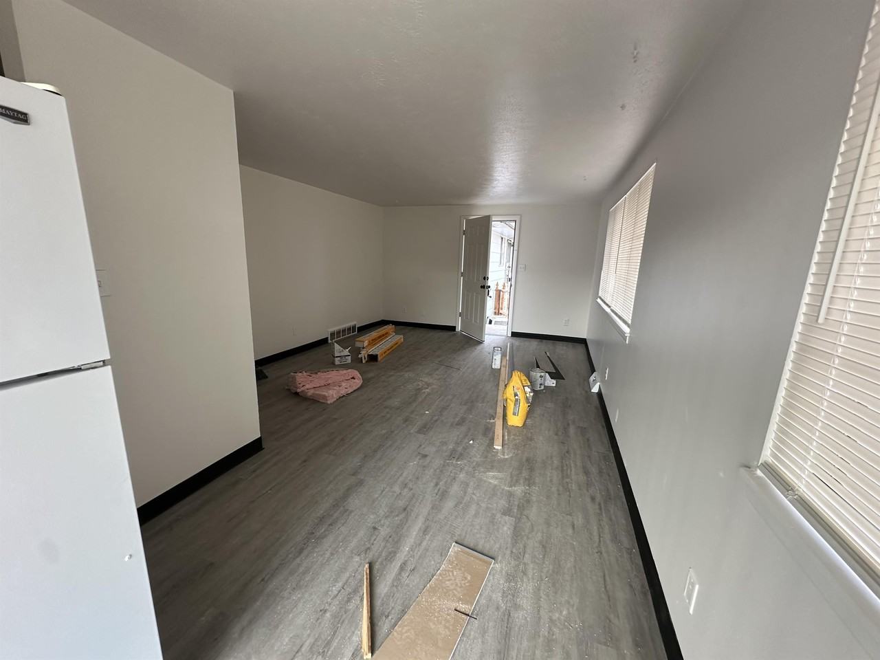 1118 East 15th Street - Photo 6 of 16