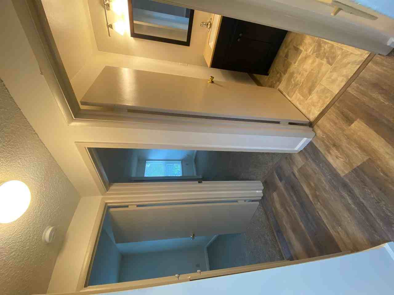 Valley Brook Apts - Photo 4 of 13