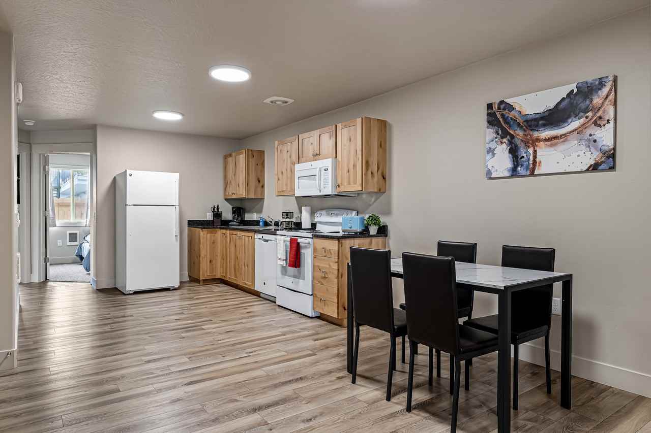 1430 South 4th Avenue - Photo 3 of 17