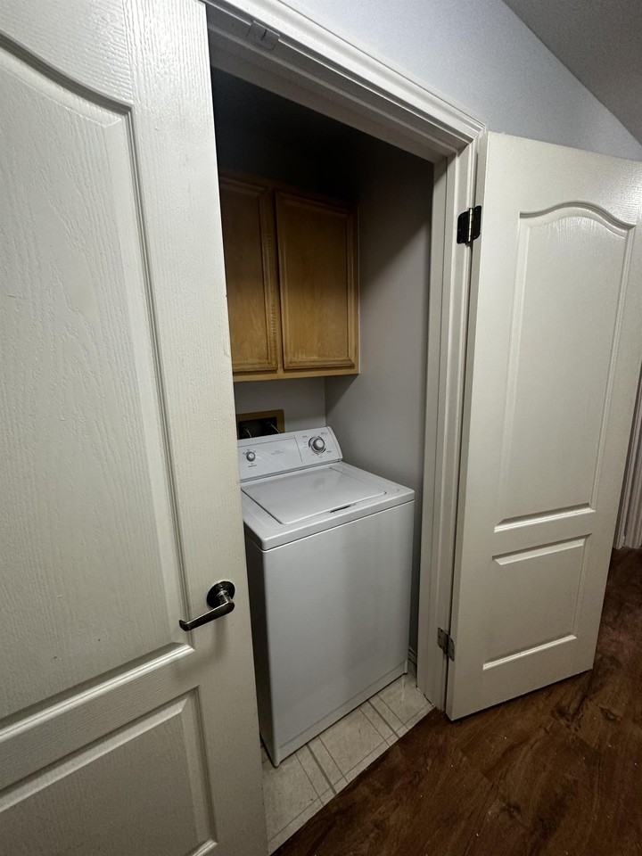 The Oaks @ NorthPark - Photo 5 of 7