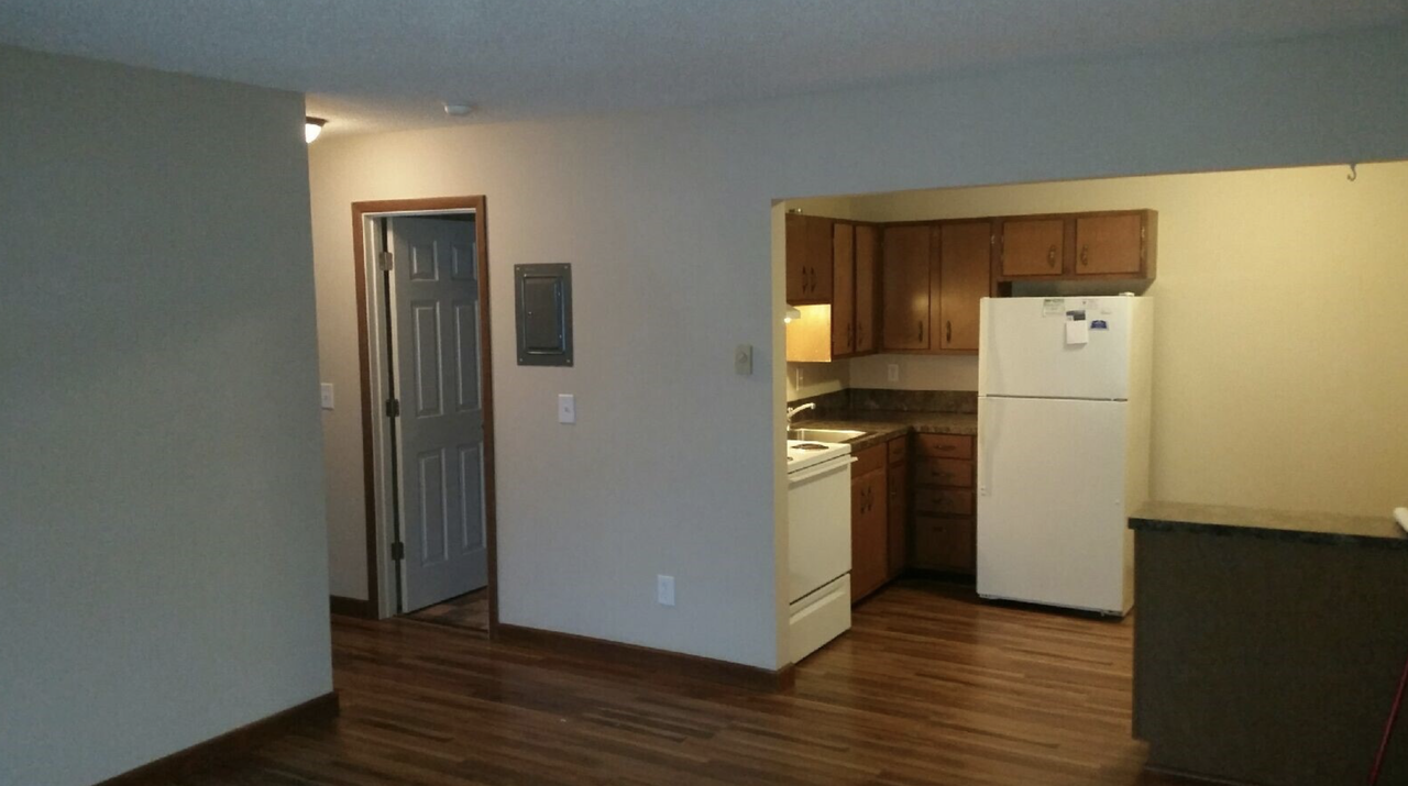 504 South 7th Street - Photo 3 of 18