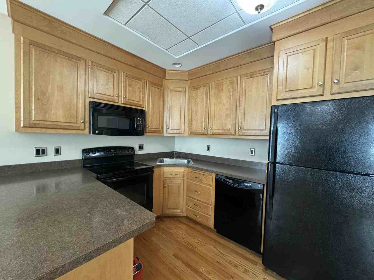 22 Whiting Street - Photo 3 of 9