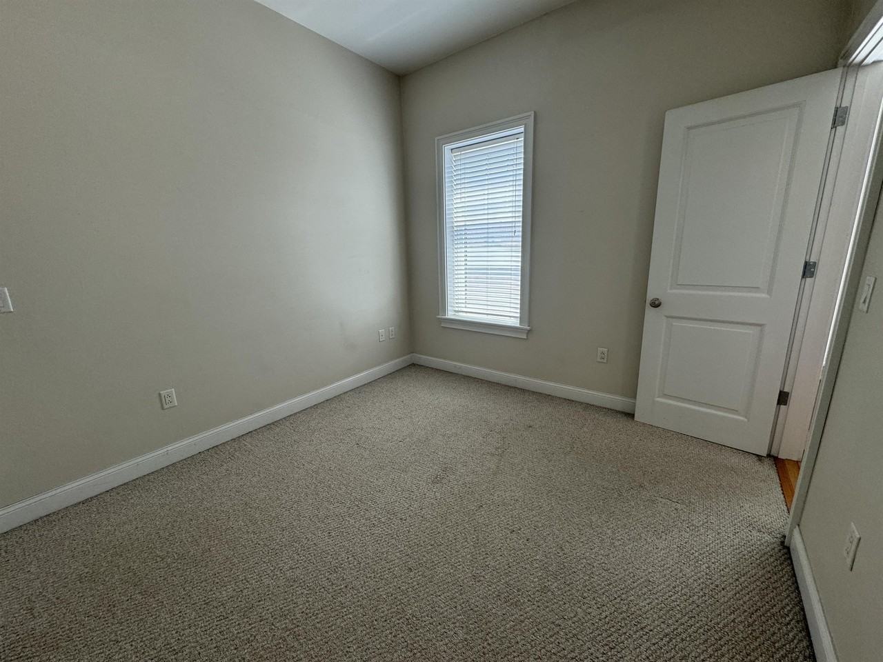 22 Whiting Street - Photo 5 of 9