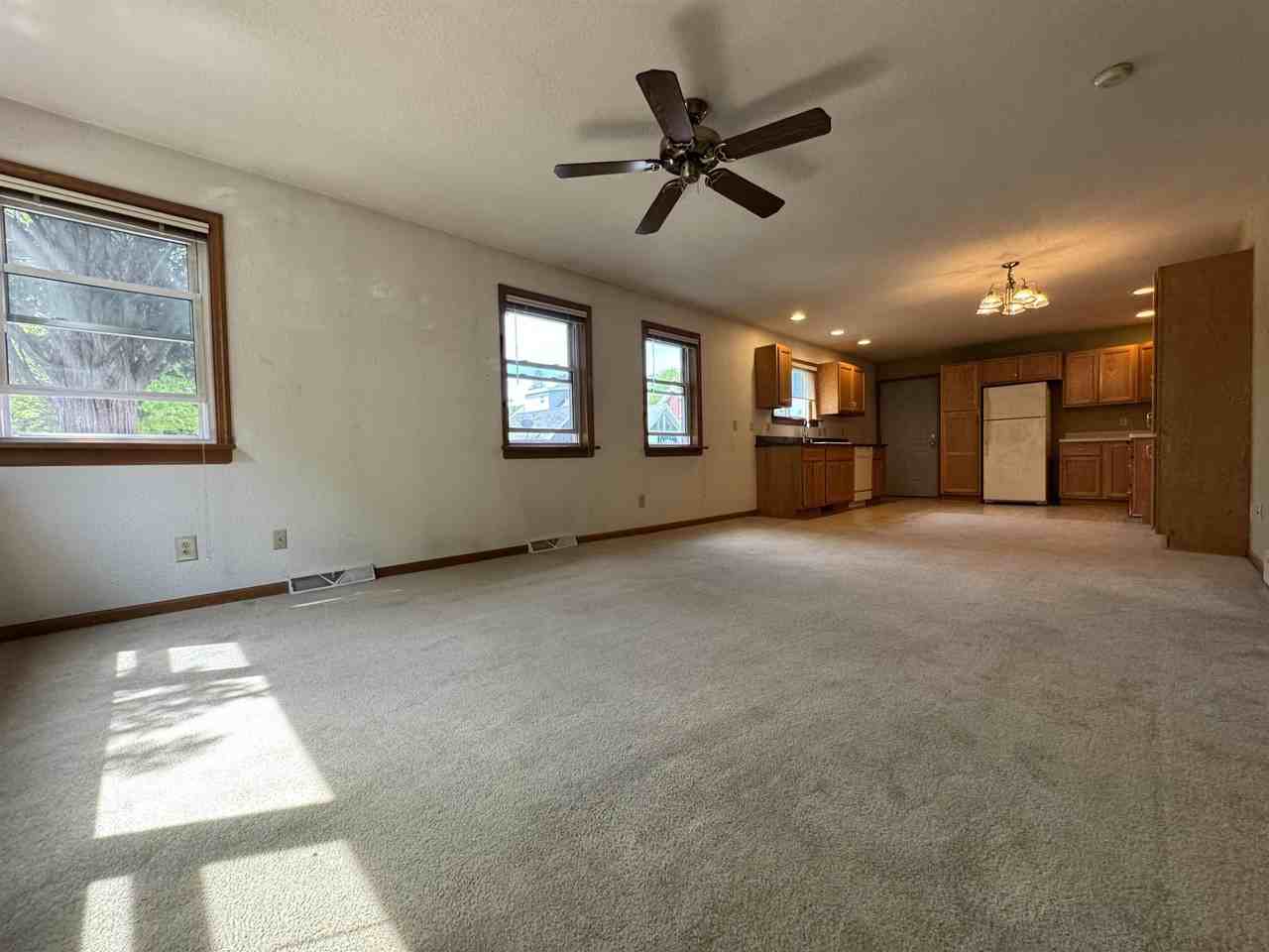 116 North St - Photo 6 of 17