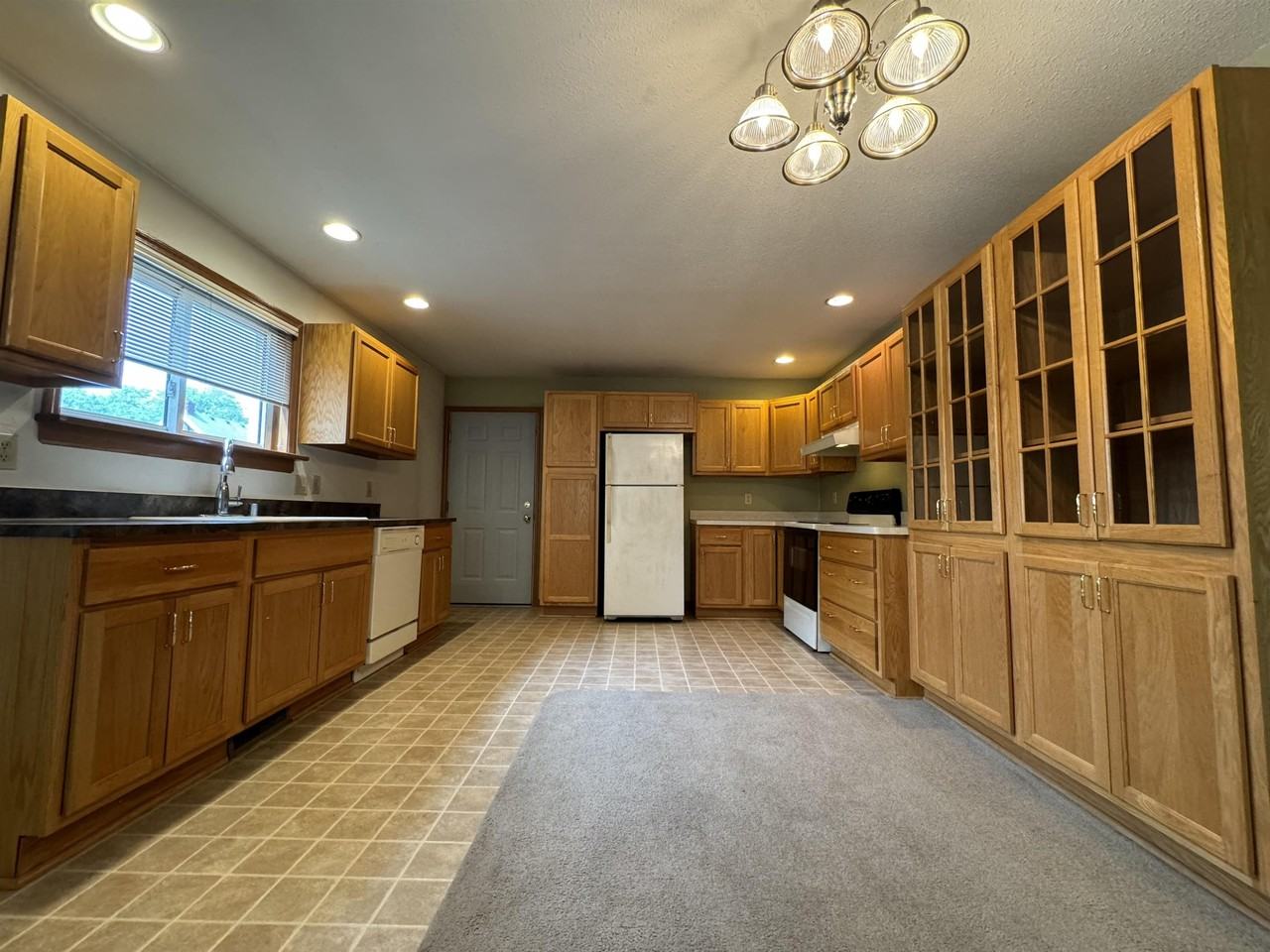 116 North St - Photo 5 of 17