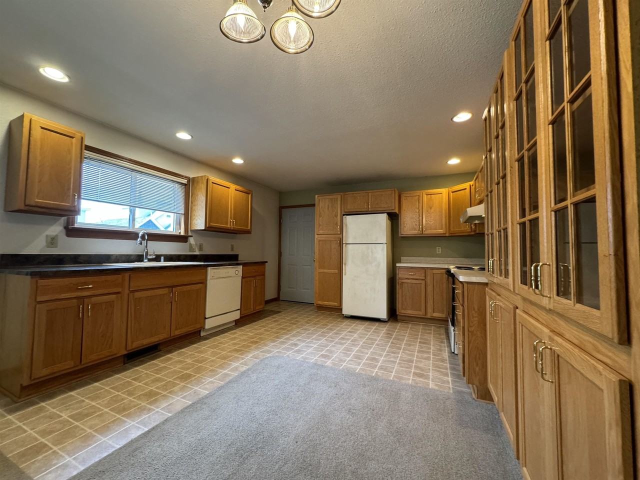 116 North St - Photo 4 of 17