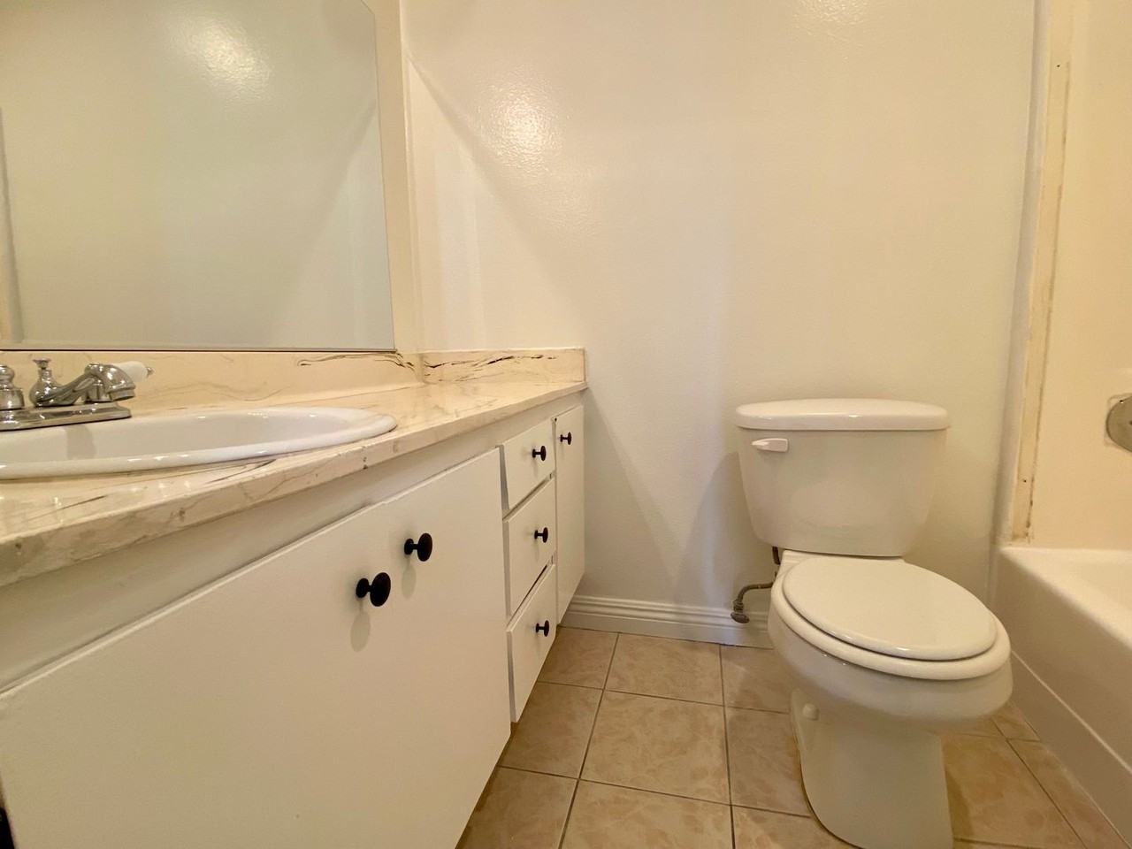 18620 Hatteras Street #264 - Photo 6 of 18