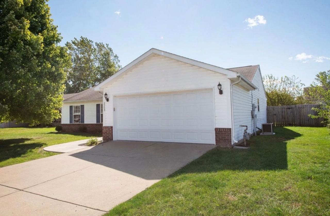 3209 Stratus Ct - Photo 2 of 23