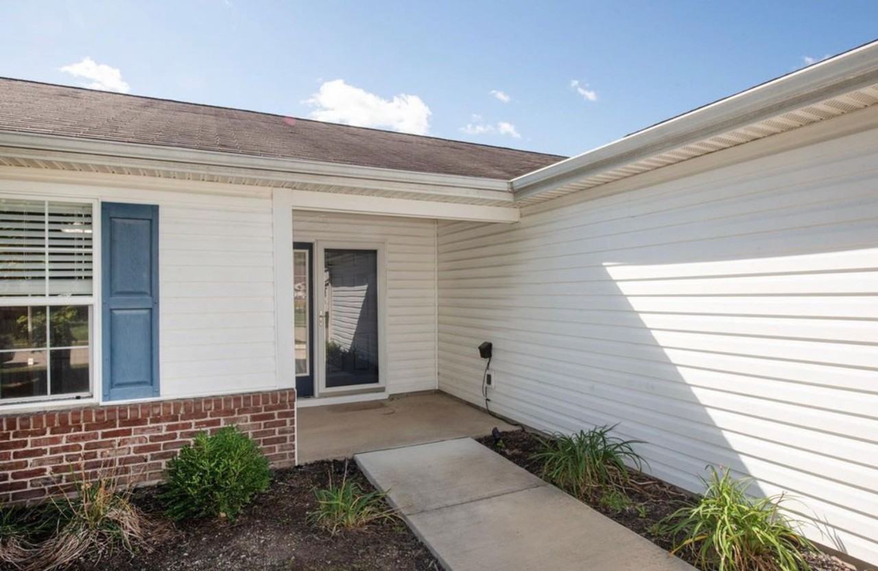 3209 Stratus Ct - Photo 3 of 23