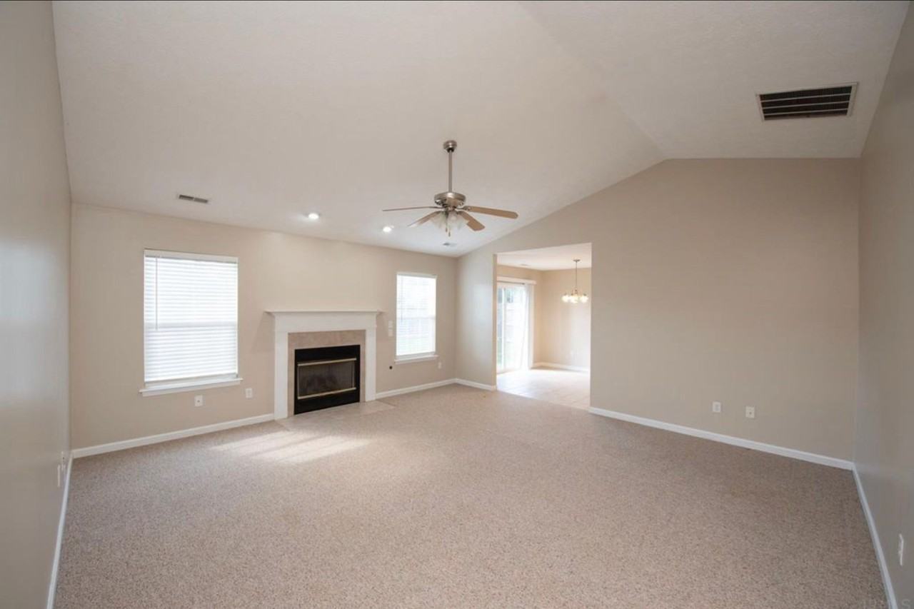 3209 Stratus Ct - Photo 5 of 23