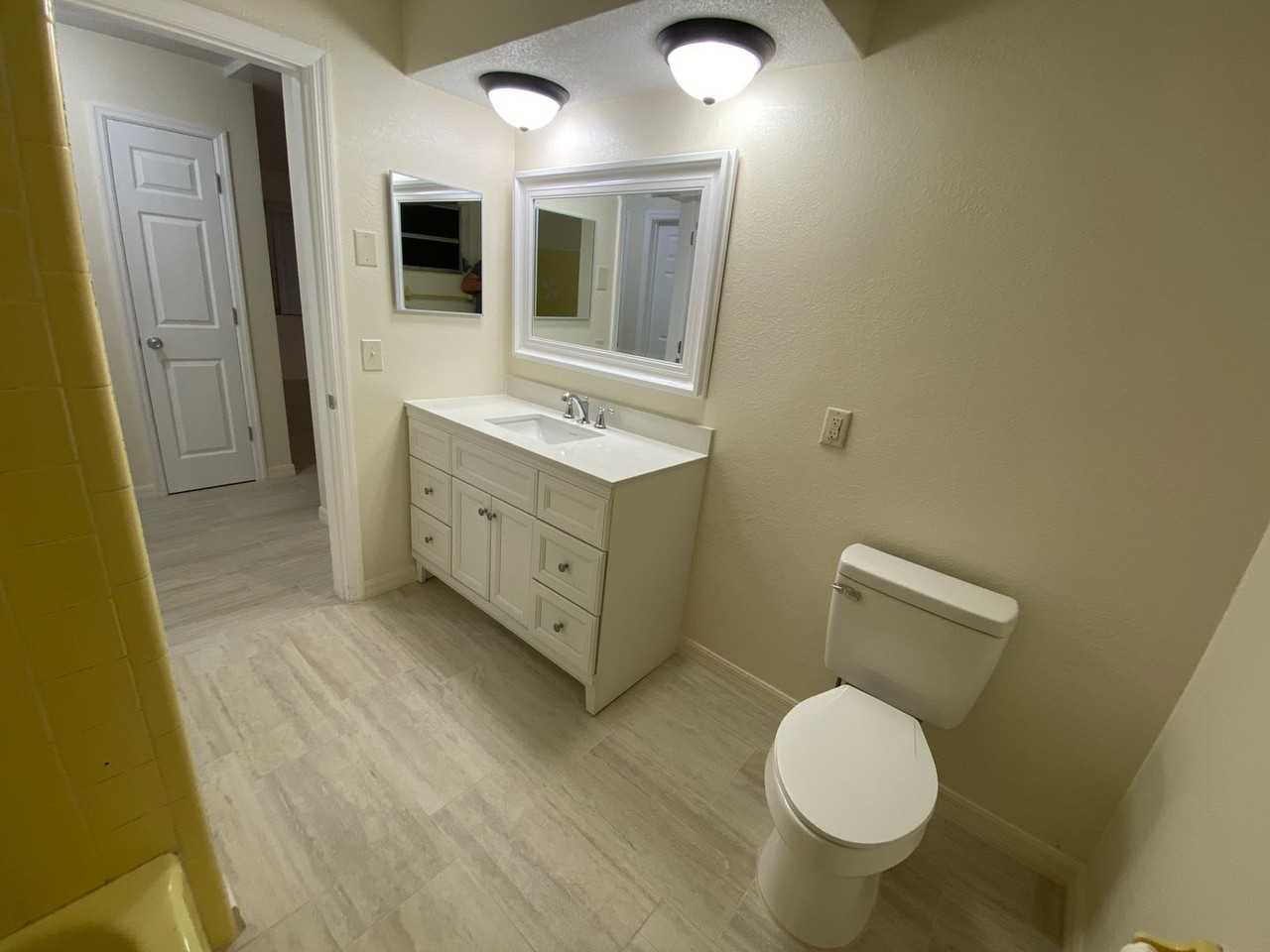 2385 Poinsettia Dr - Photo 7 of 16