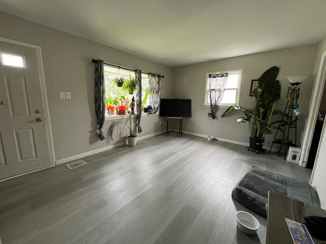 1709 Callone Ave - Photo 4 of 13