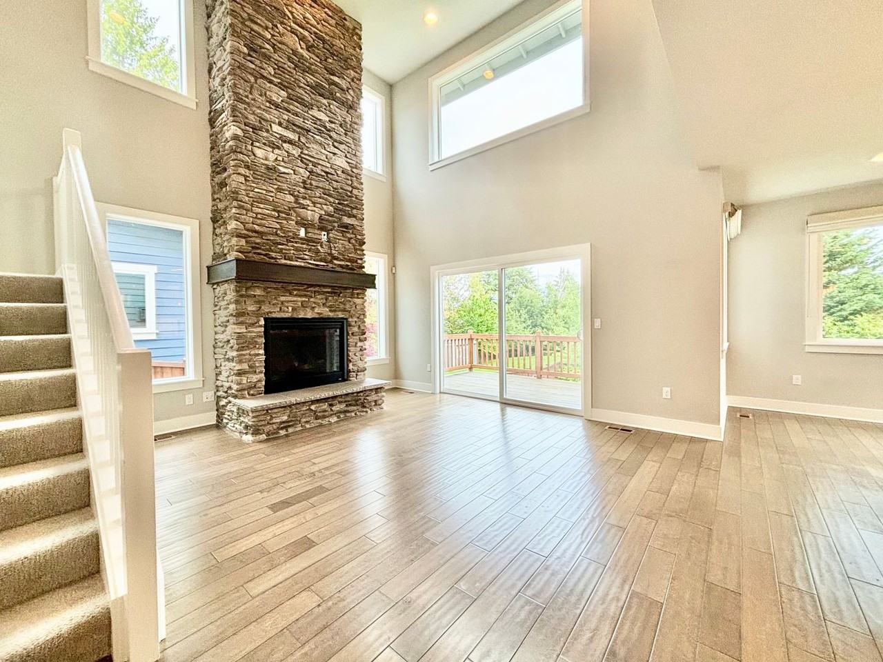 8157 Se 24th St - Photo 3 of 35