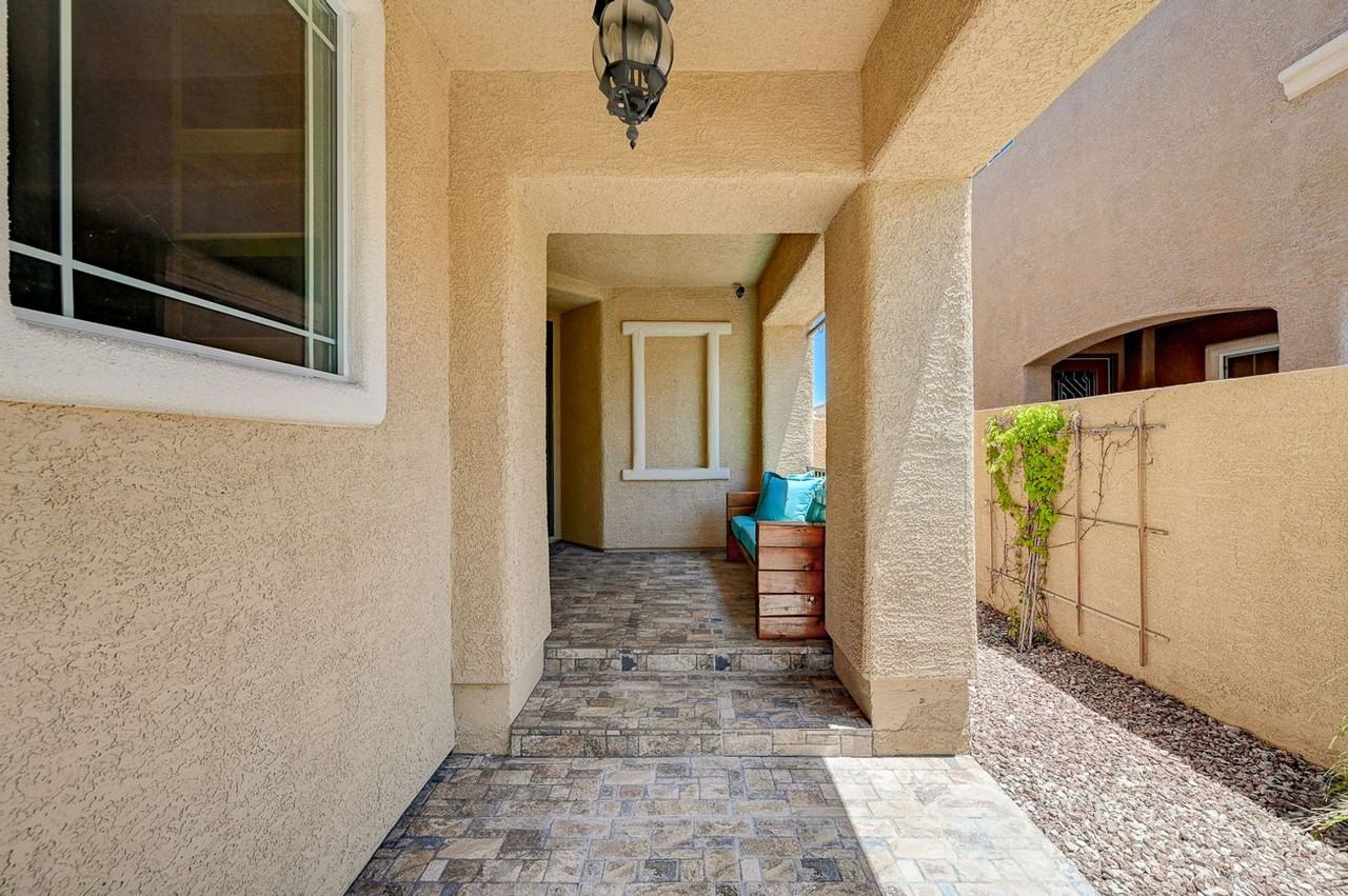 6952 Winter Ridge St - Photo 5 of 50