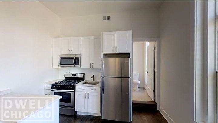 2362 N Clybourn Ave #3F - Photo 4 of 15