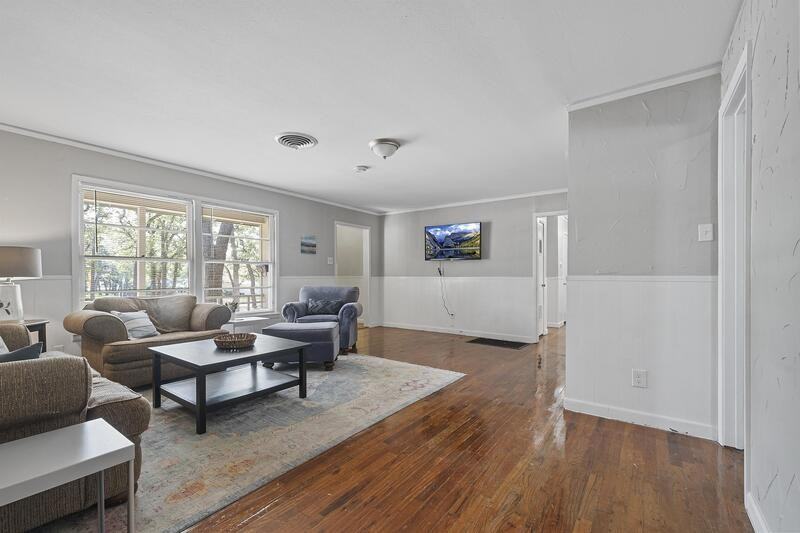 1737 Vinewood St - Photo 2 of 10