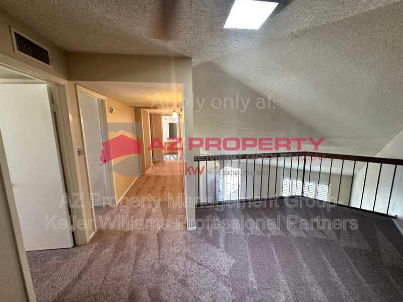 4770 W New World Dr - Photo 4 of 15