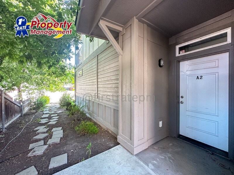 605 W Pine Ave #A2 - Photo 4 of 27