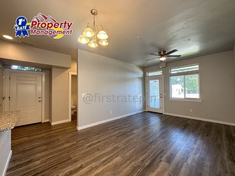 605 W Pine Ave #A2 - Photo 7 of 27
