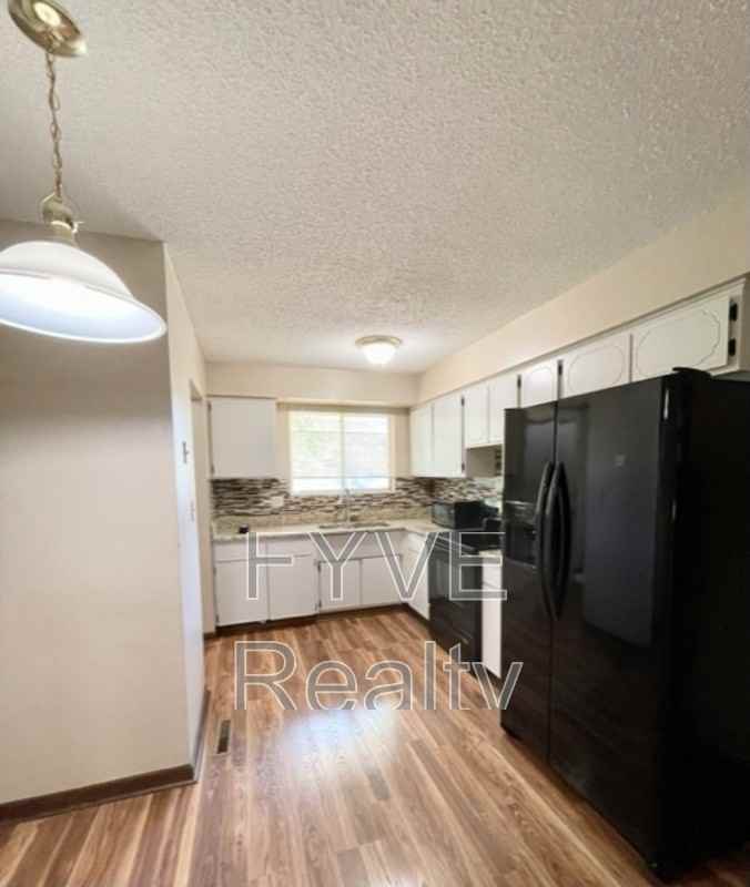 2615 Bretton Woods Dr - Photo 3 of 43