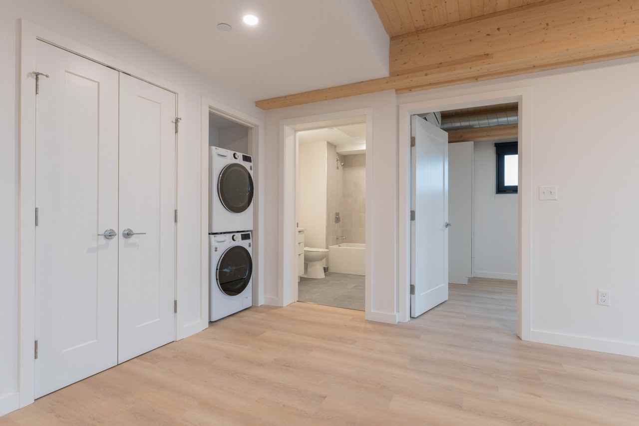 E Lenox St #704 - Photo 7 of 18