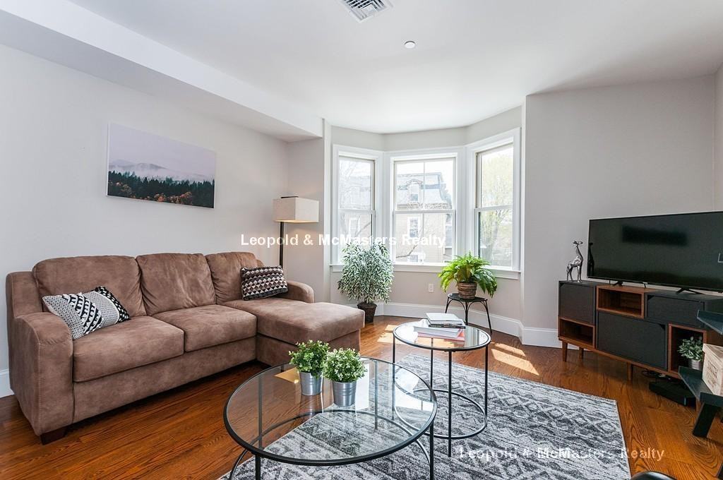 343 Western Ave #3 - Photo 5 of 13