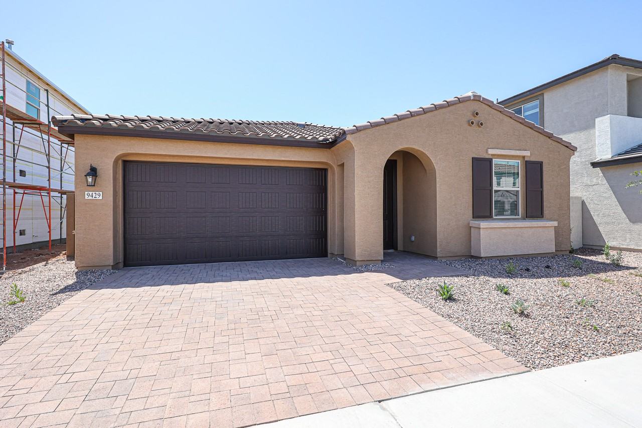 9429 E Spiral Ave - Photo 2 of 37