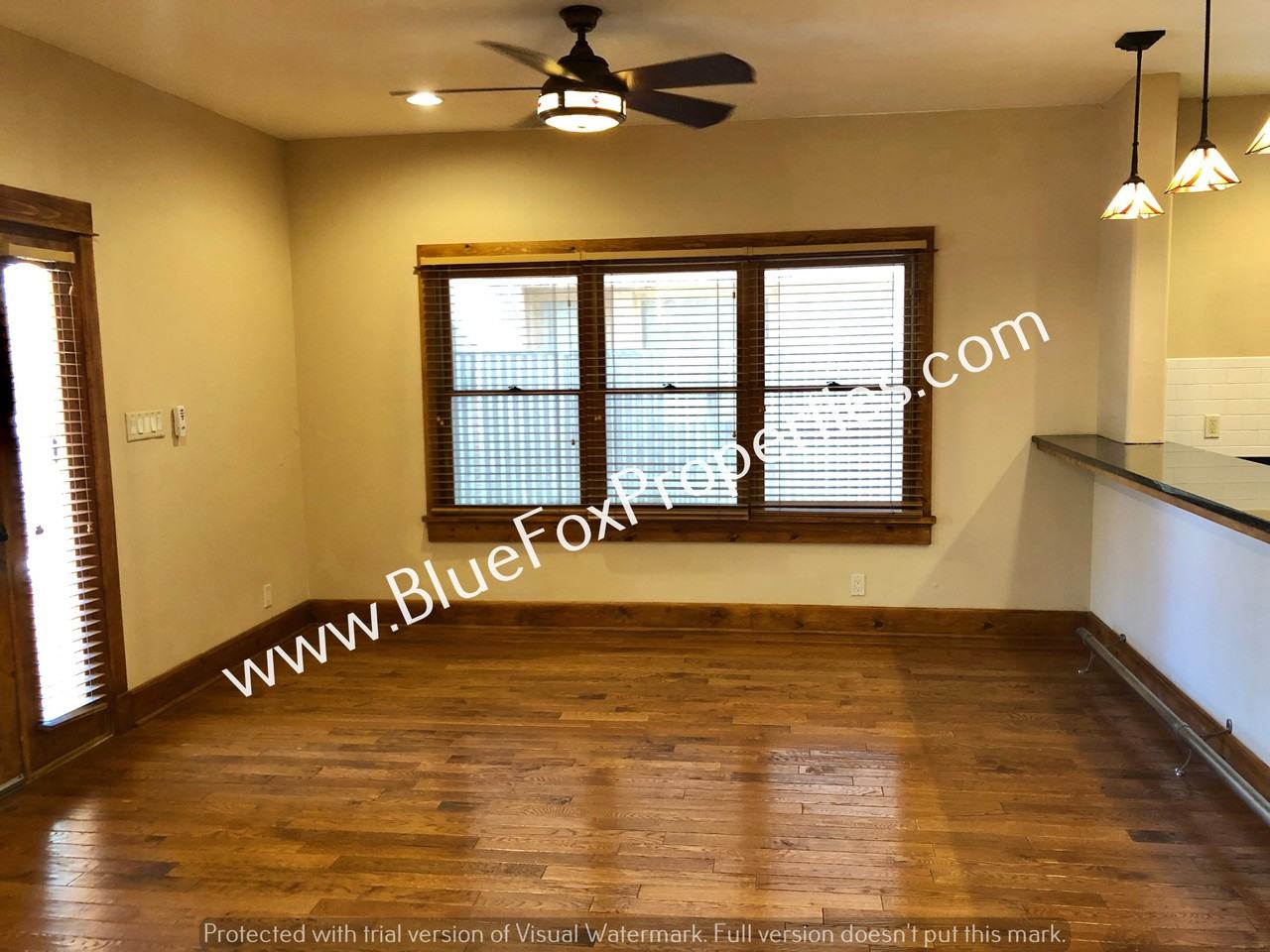 605 S 4th Ave - Photo 3 of 20