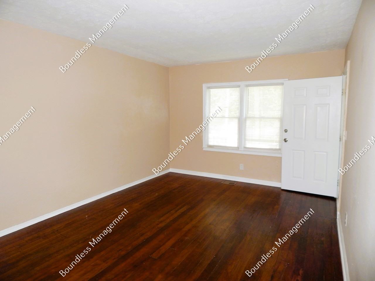 1262 Byewood Ln Sw - Photo 3 of 14