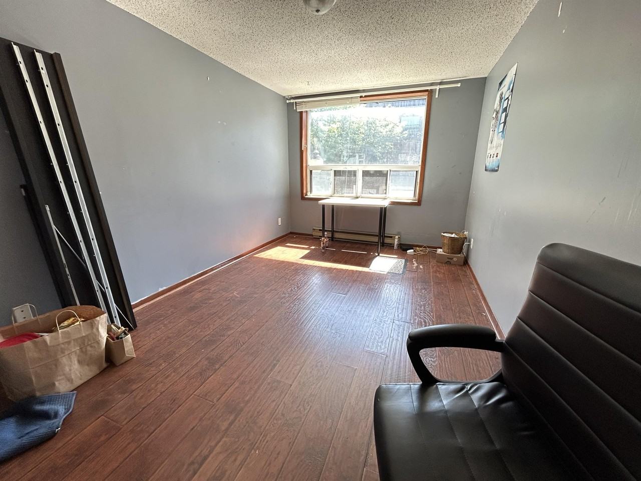 233 1- 233 James Street North #1 - Photo 5 of 6