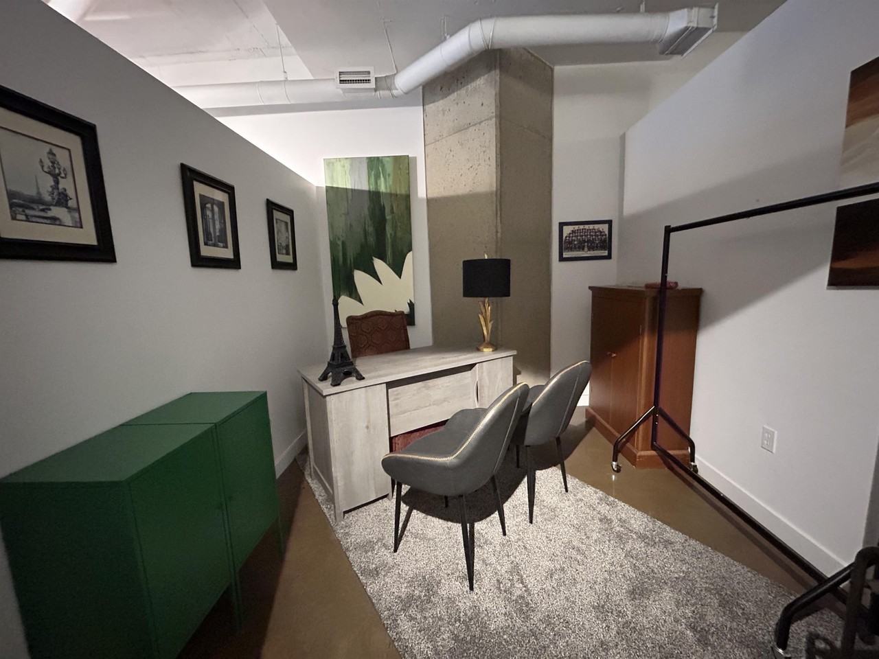 66 Bay St S #713 - Photo 7 of 10