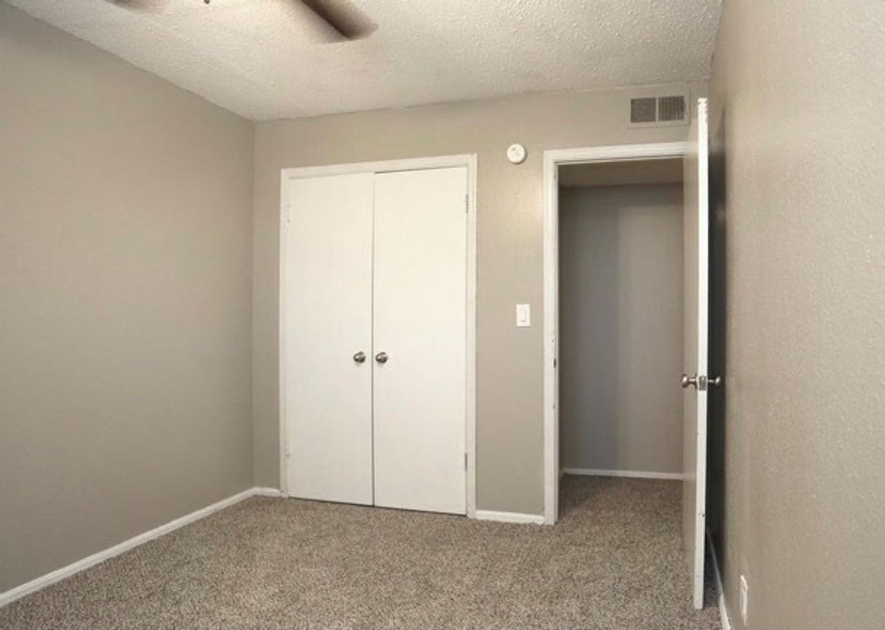 Bryant Grove Apartments - Photo 5 of 8