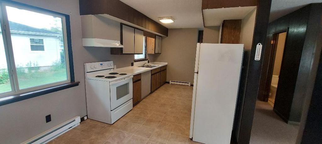 147 Paras Hill Dr Apt B - Photo 3 of 15