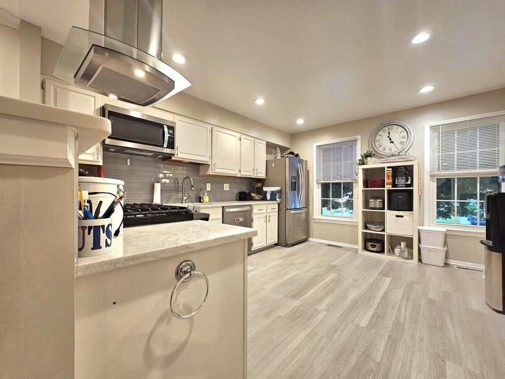 7823 Painted Daisy Dr - Photo 3 of 23