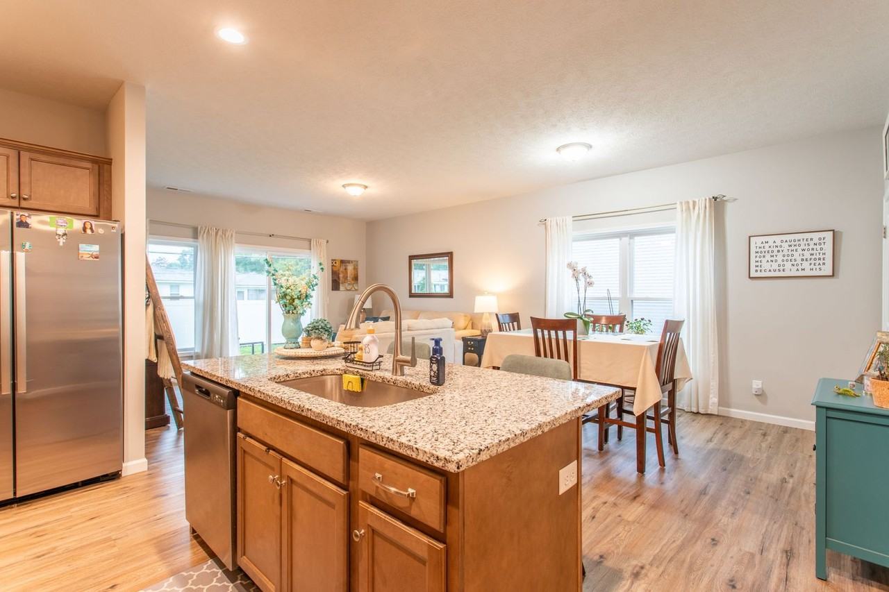 Teton Townhomes - Photo 7 of 24