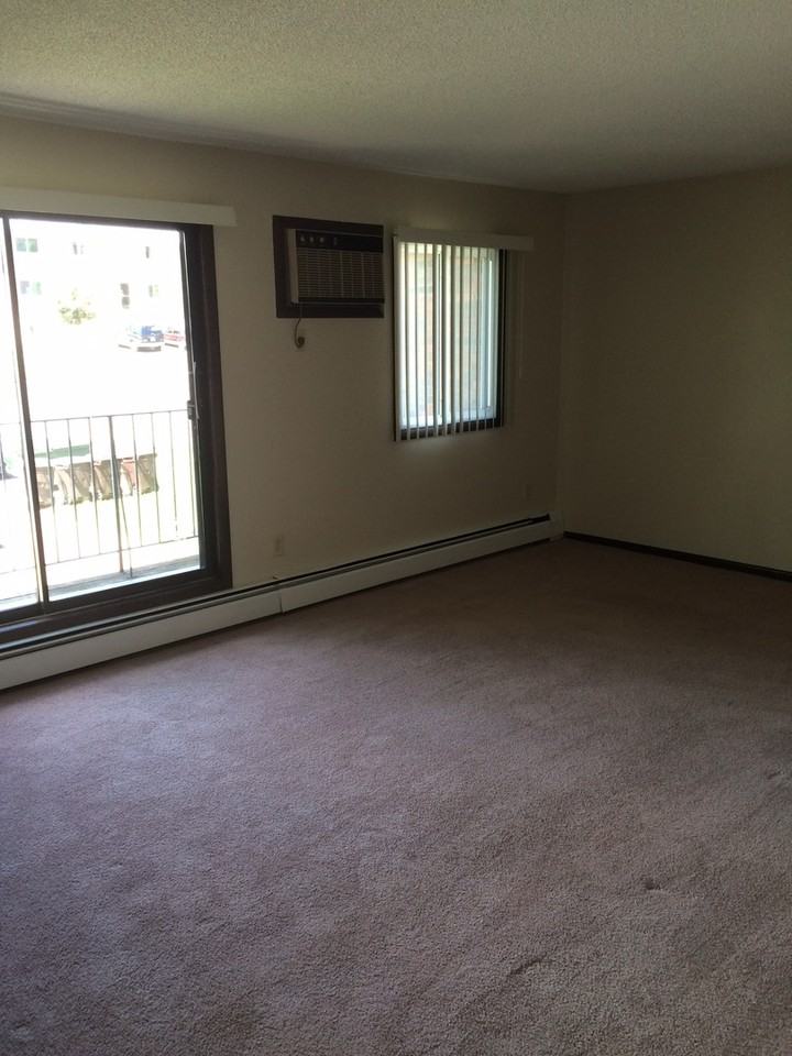 Woodgate Apartments - Photo 5 of 12