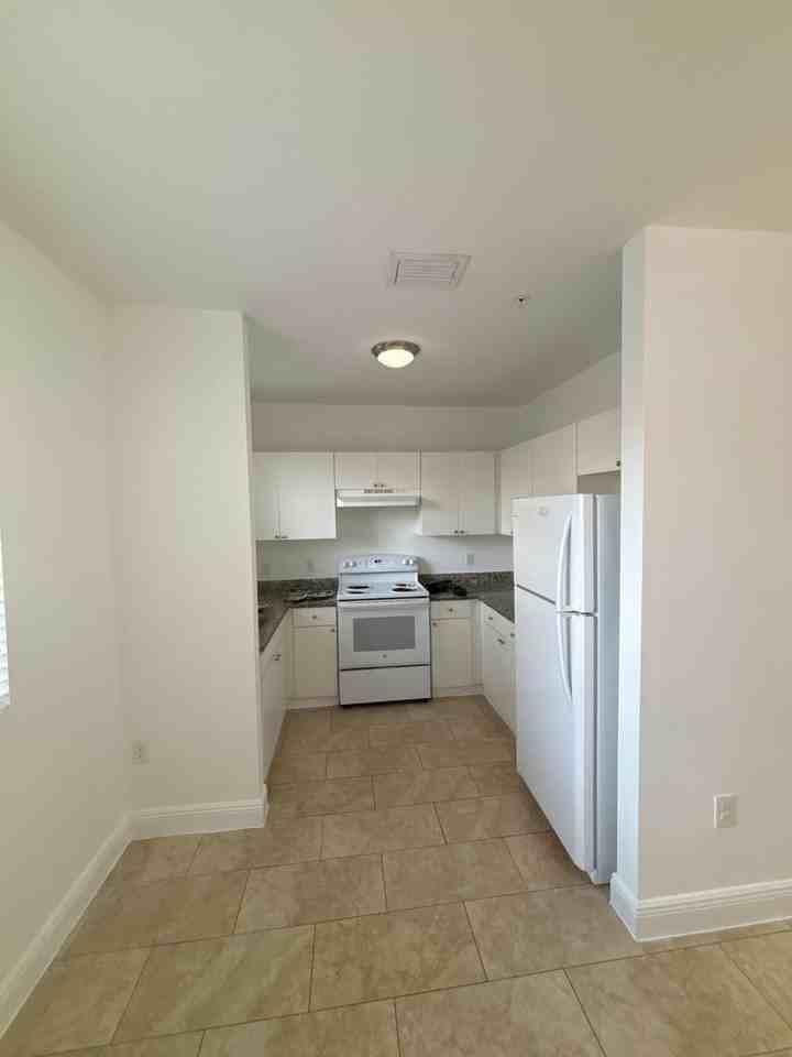 8250 W 21 Ln. - Photo 2 of 24
